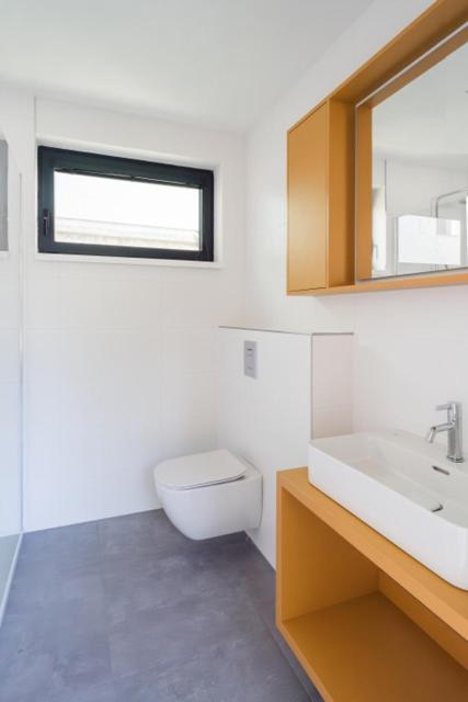 Hotel A Hostinec Slunce Osecna Bagian luar foto