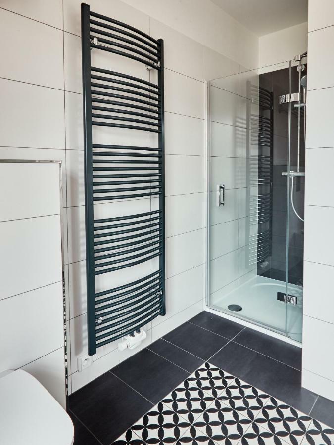 Hotel A Hostinec Slunce Osecna Bagian luar foto